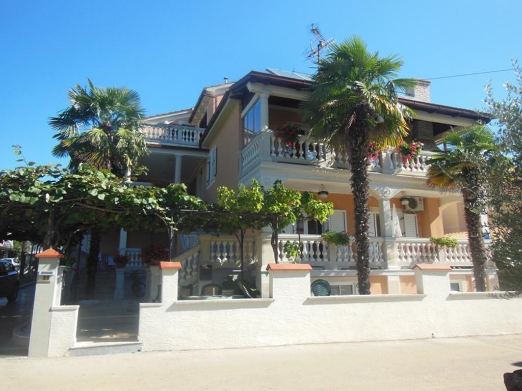 Apartamento House Alma Poreč Exterior foto